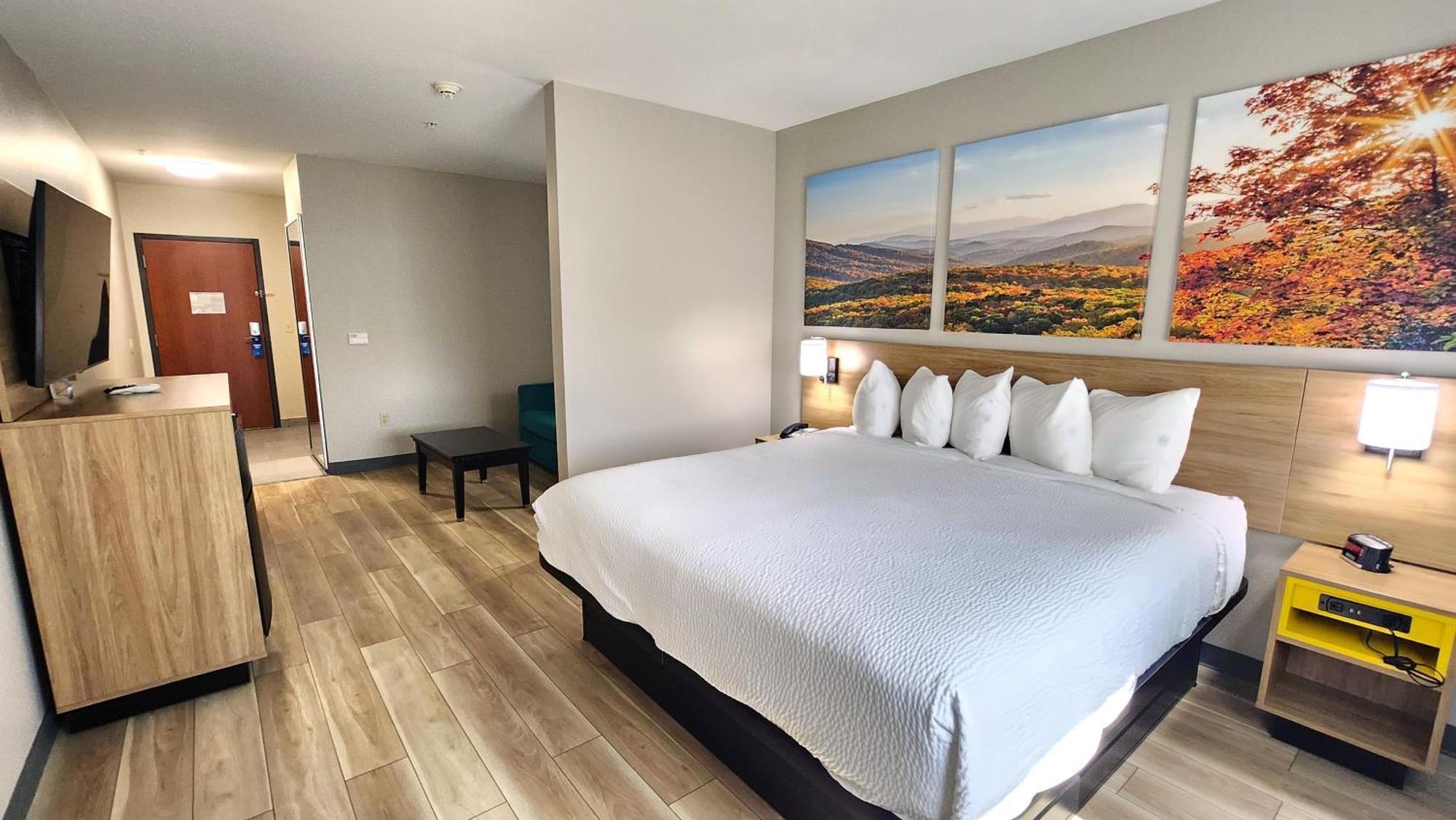 Days Inn & Suites By Wyndham Russellville Buitenkant foto