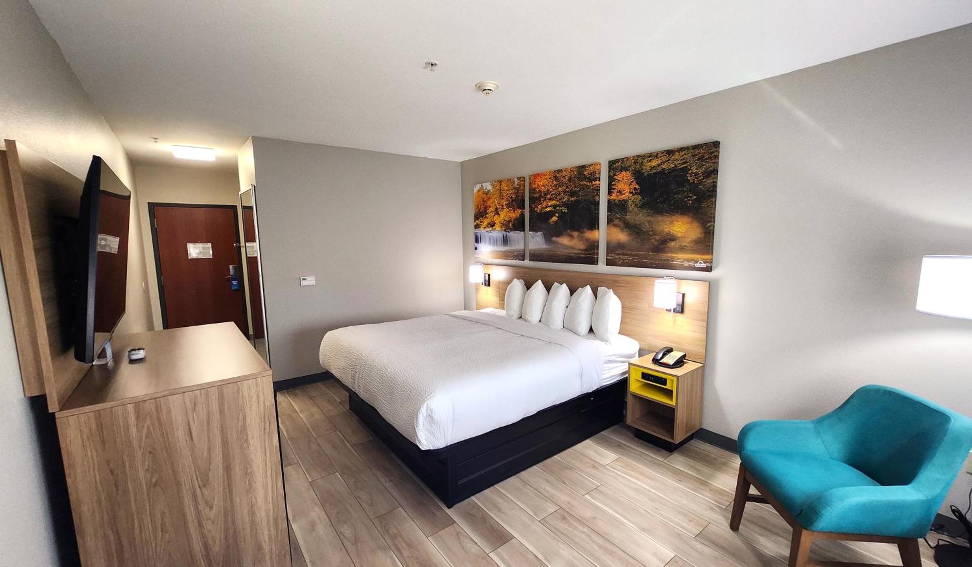 Days Inn & Suites By Wyndham Russellville Buitenkant foto